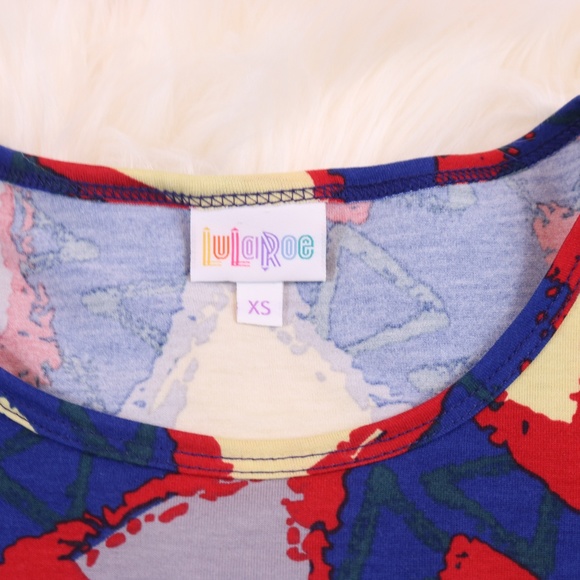 LuLaRoe Irma Triangle Printed High Low Tunic - Picture 5 of 6